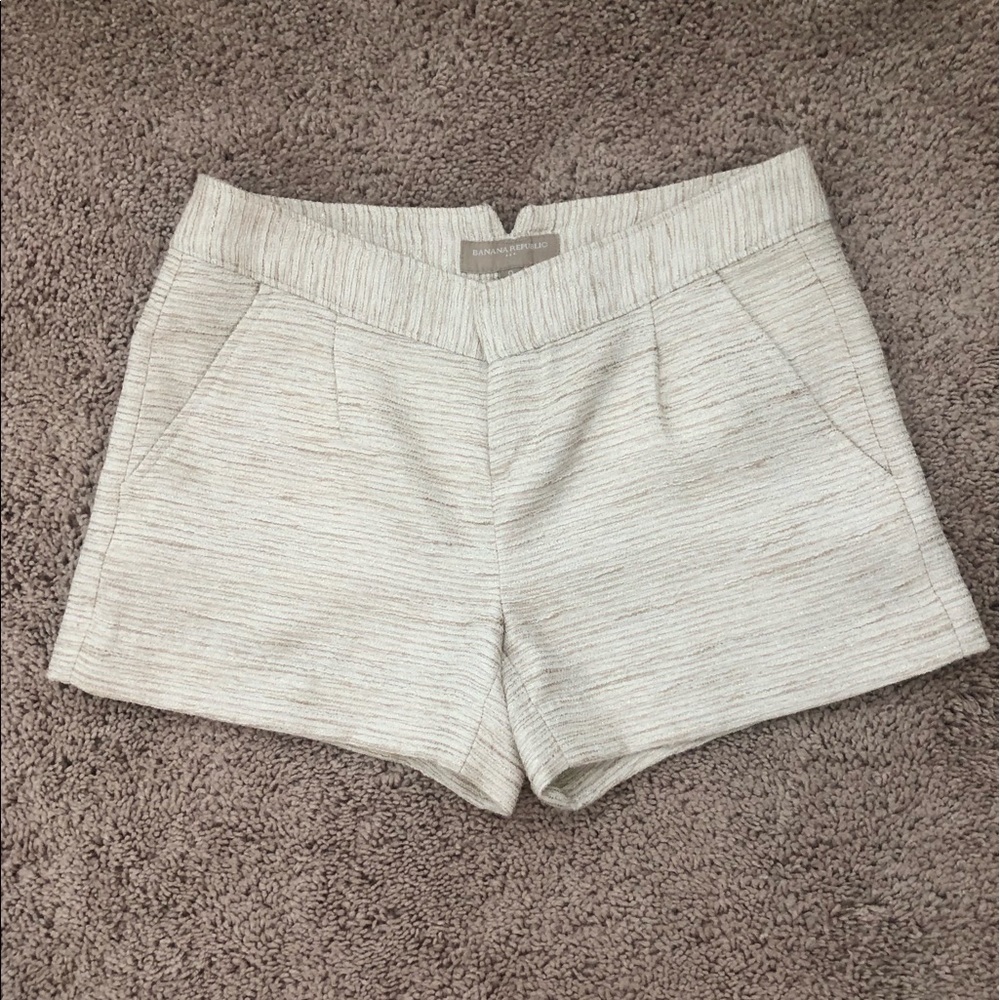 Banana Republic Cream and Gold Tweed Shorts